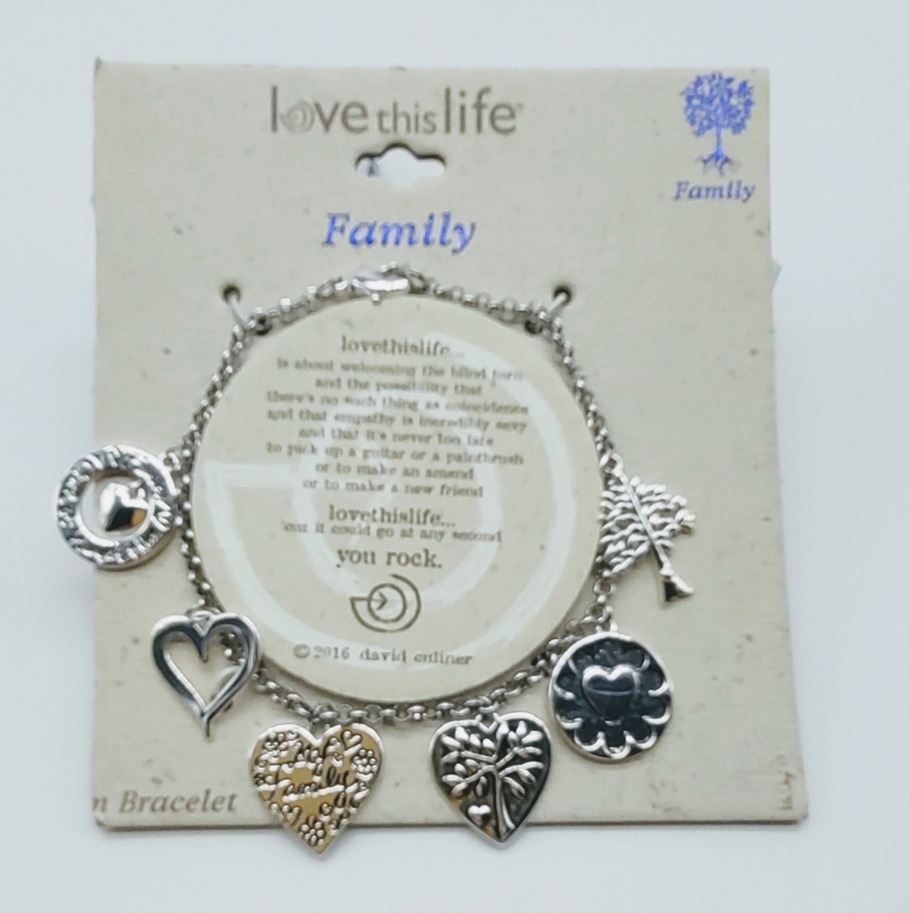 Love This Life "Family" Charm Bracelet